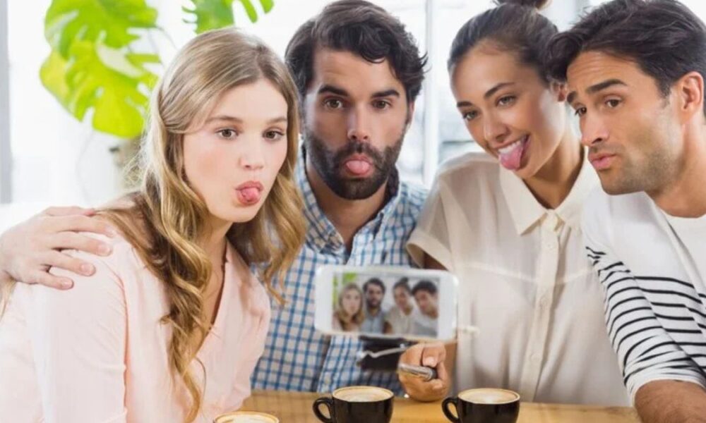 Meet the Team TheWeeklySpoonCom: Culinary Creators Unveiled